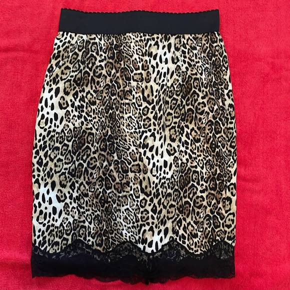 Victoria's Secret Dresses & Skirts - Victoria’s Secret- leopard skirt, lace trim, size 6
